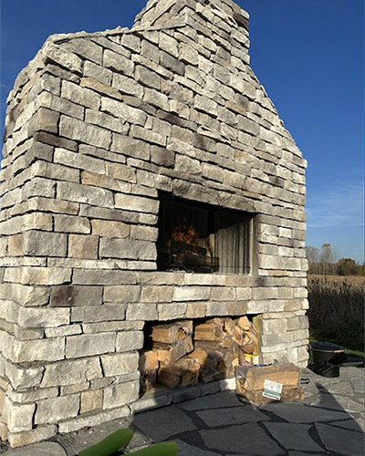 Outside Traditional Oven Wall made with Portland Mist Weatherledge Flat